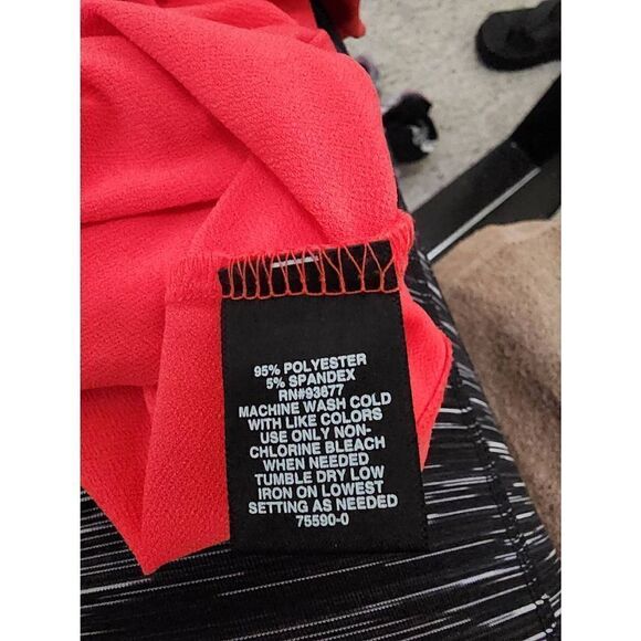 Bold Elements Puff Sleeve Top SZ L NWOT - Picture 5 of 5